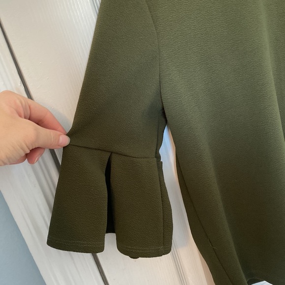 Green Envelope top - size L - Picture 2 of 4